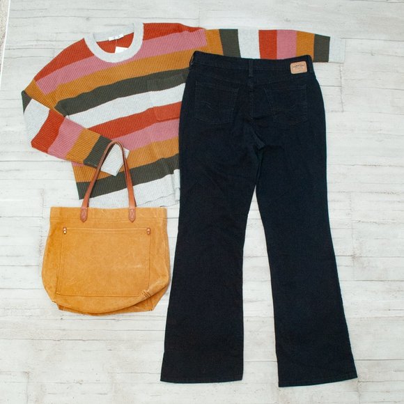 Levi's Signature Stretch At Waist Bootcut Jeans in Black size 12 - Picture 5 of 6